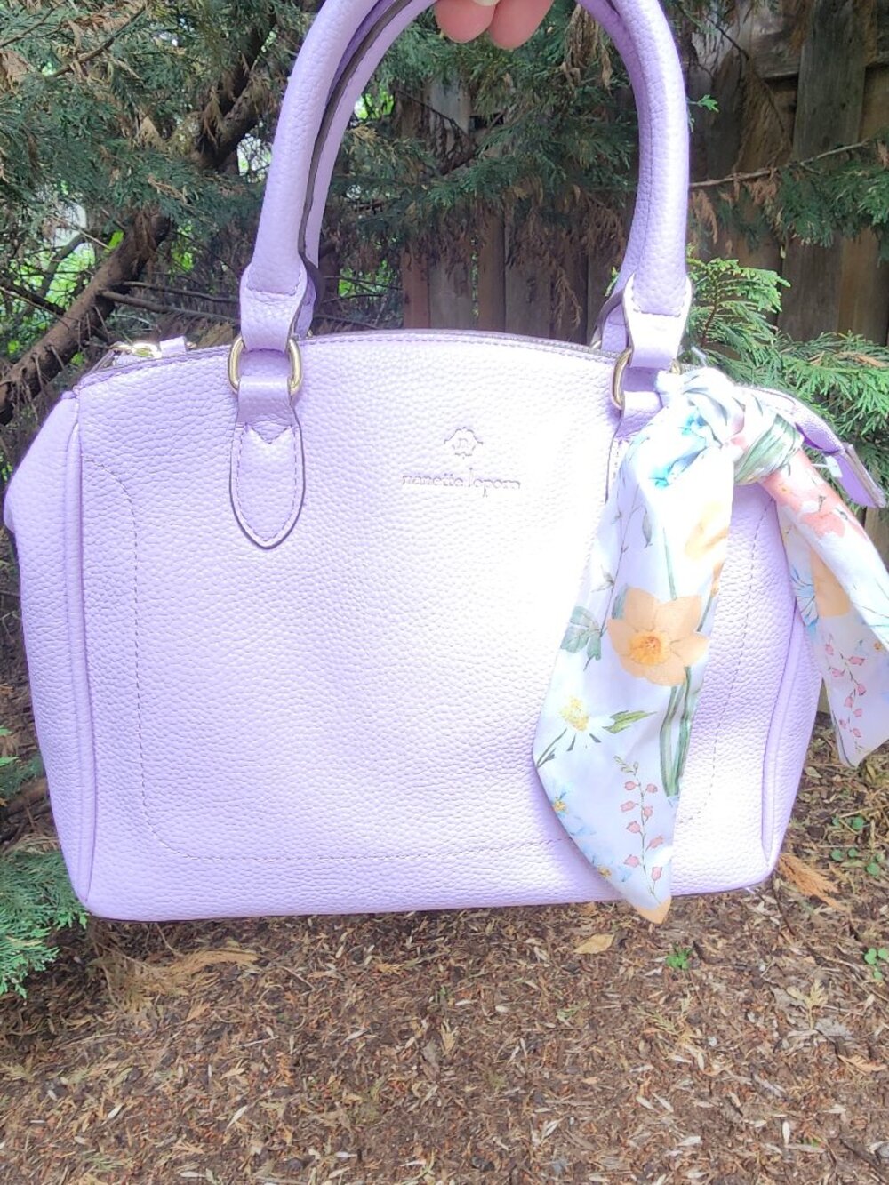 EUC Lilac Nanette Lepore handbag ๐ Shoulder purse combo - Picture 10 of 11
